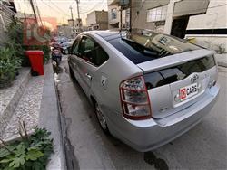 تۆیۆتا پریوس